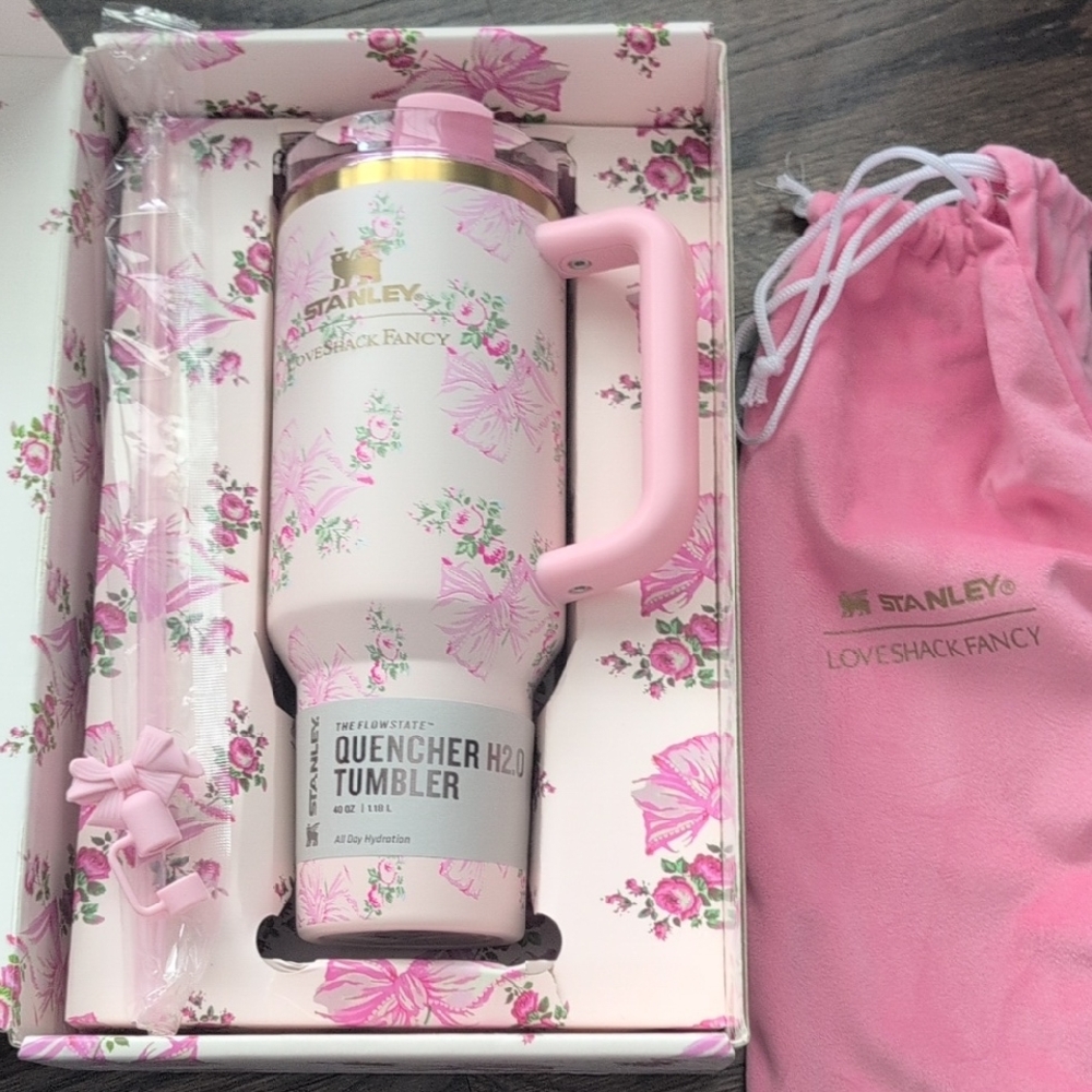 Brand New Stanley LoveShackFancy Pink Floral 40oz Tumbler